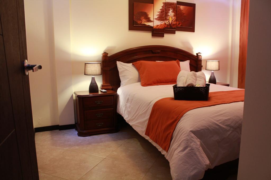 Hotel Las Mercedes Airport-Quito Табабела Номер фото
