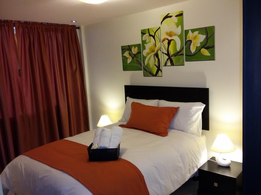 Hotel Las Mercedes Airport-Quito Табабела Номер фото