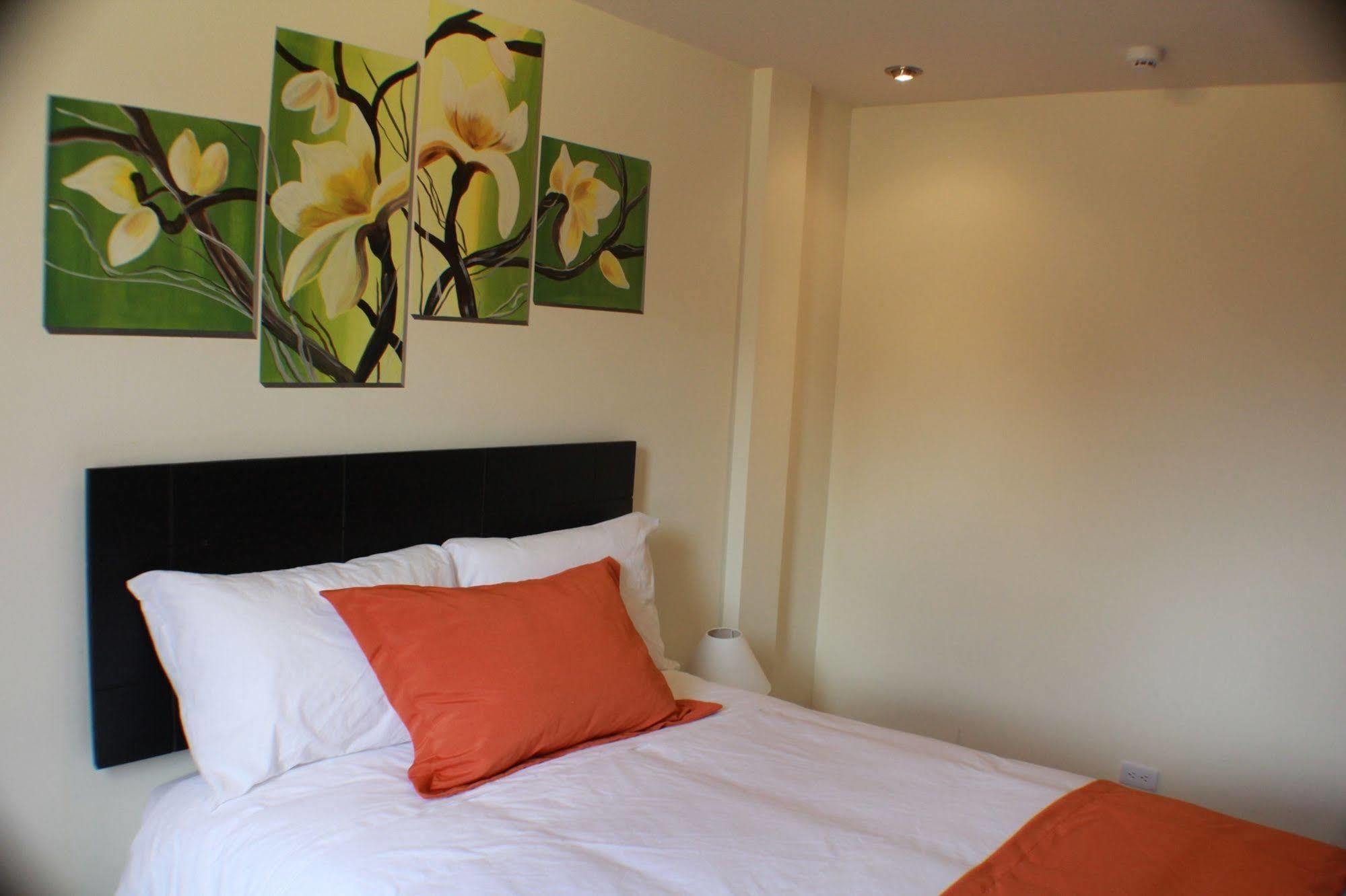 Hotel Las Mercedes Airport-Quito Табабела Экстерьер фото
